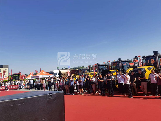 第三屆內(nèi)蒙古（春季）農(nóng)業(yè)機(jī)械博覽會11